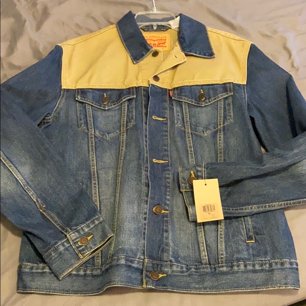 Men’s XL Jean Jacket with Khaki Shoulders